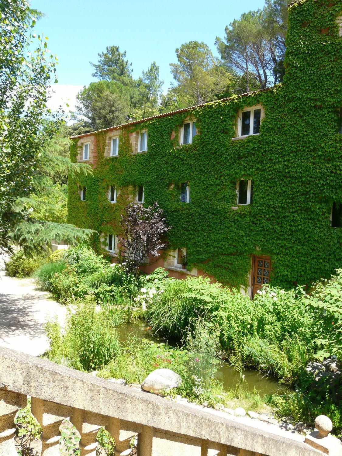 Apart'Hotel Les 4 Sources Corbés Exterior foto