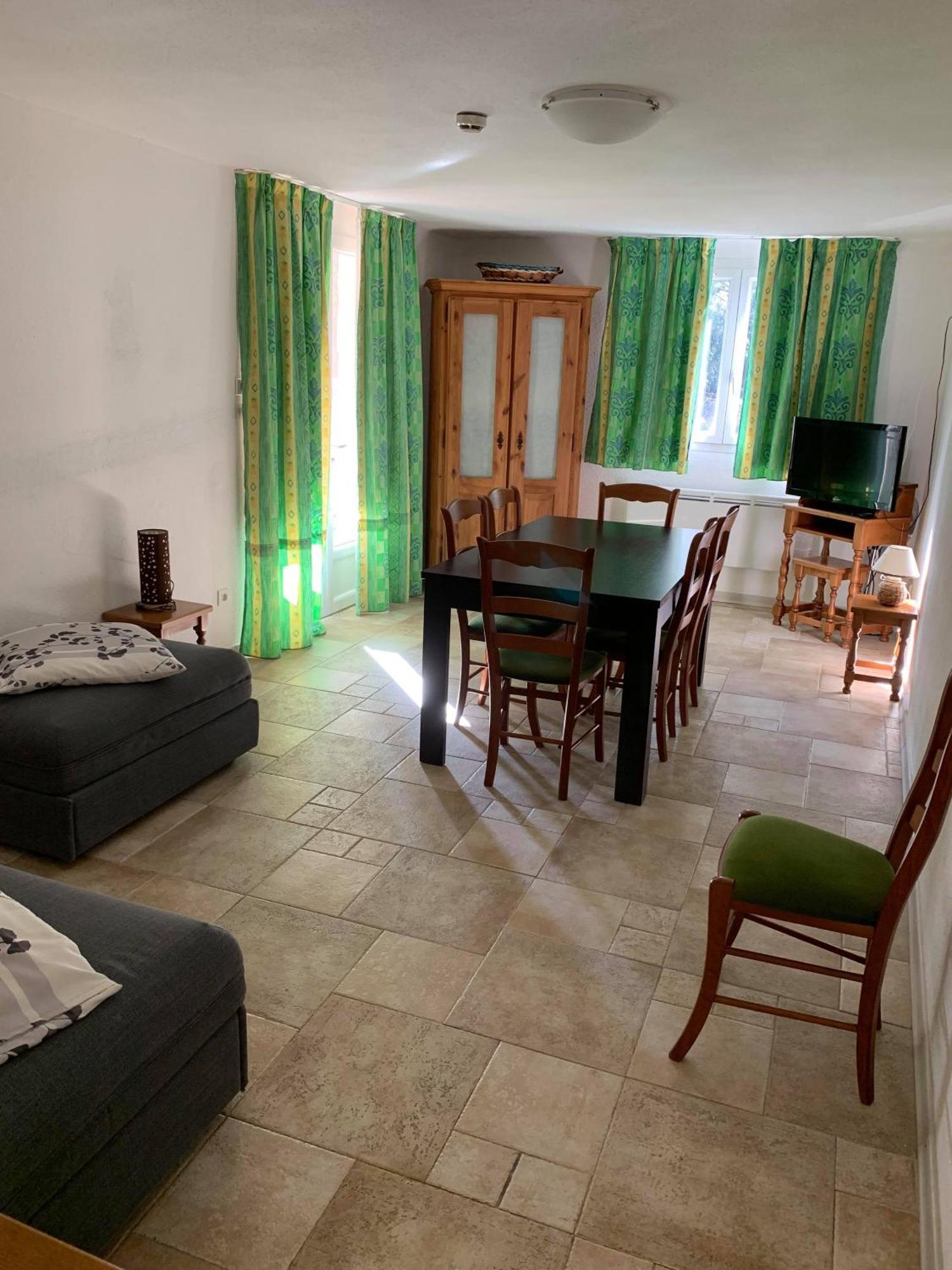 Apart'Hotel Les 4 Sources Corbés Exterior foto